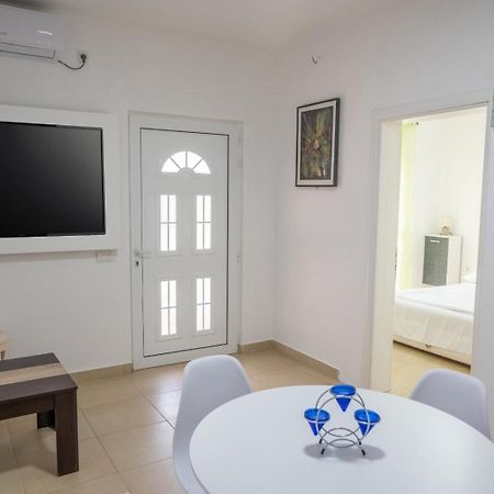Montebello Inn Apartments Ούλτσιν Εξωτερικό φωτογραφία