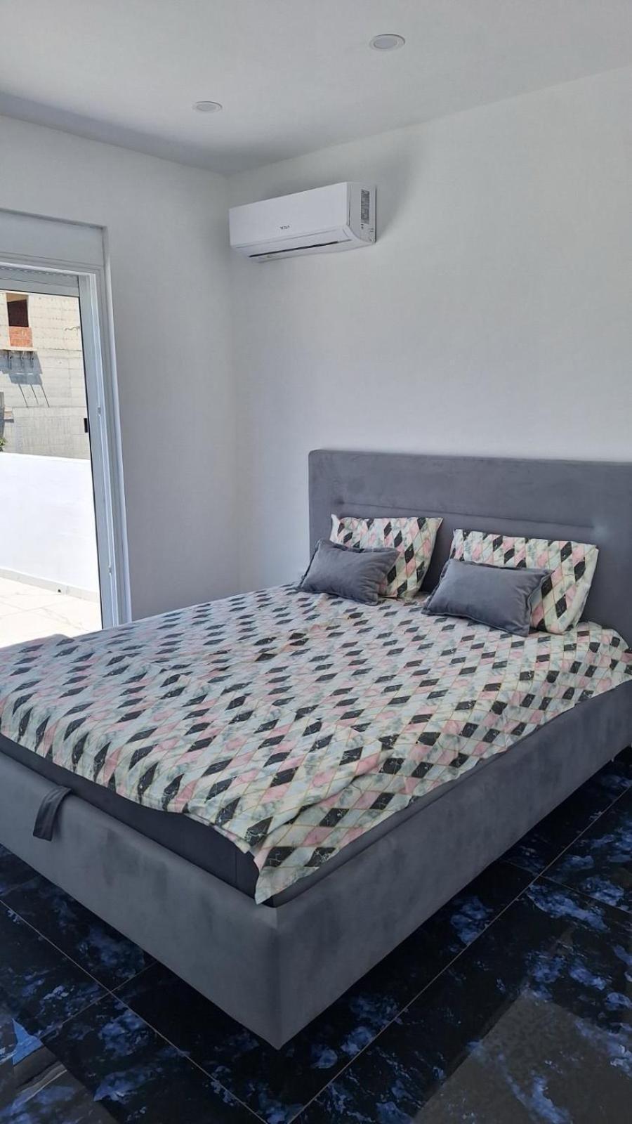 Montebello Inn Apartments Ούλτσιν Εξωτερικό φωτογραφία