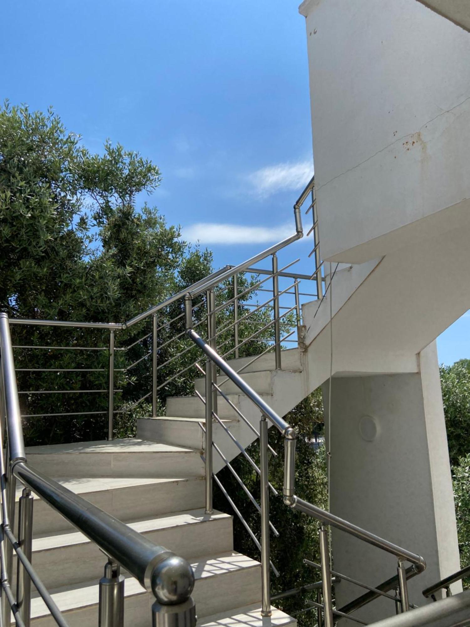 Montebello Inn Apartments Ούλτσιν Εξωτερικό φωτογραφία